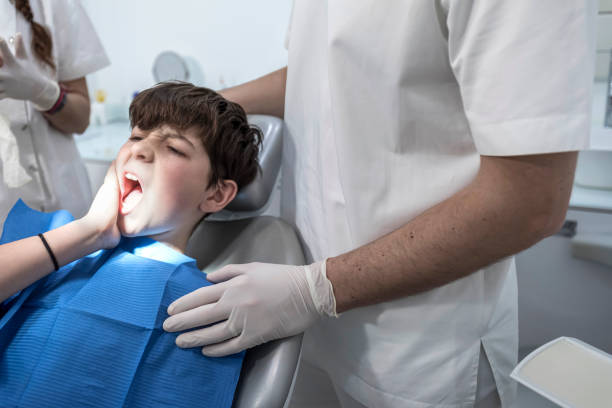 Best Emergency Dental Extractions in Woodlands, CA